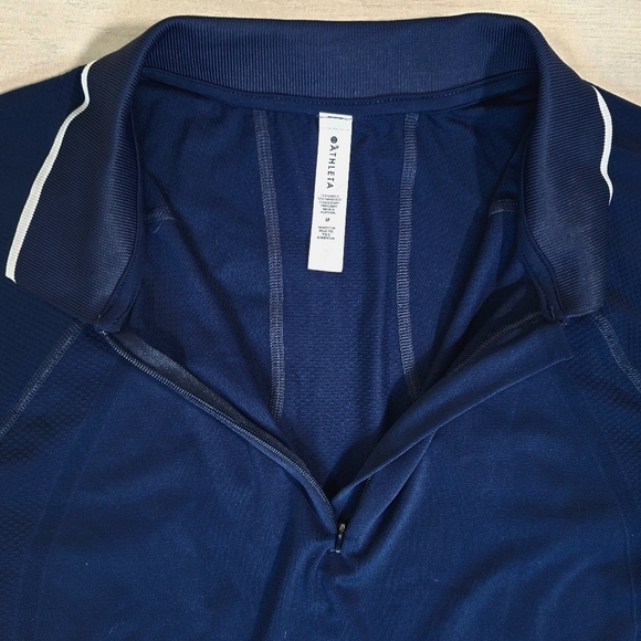 Athleta Women's Navy Blue Momentum Seamless Lightweight Polo Tee - Size Medium - Picture 3 of 7